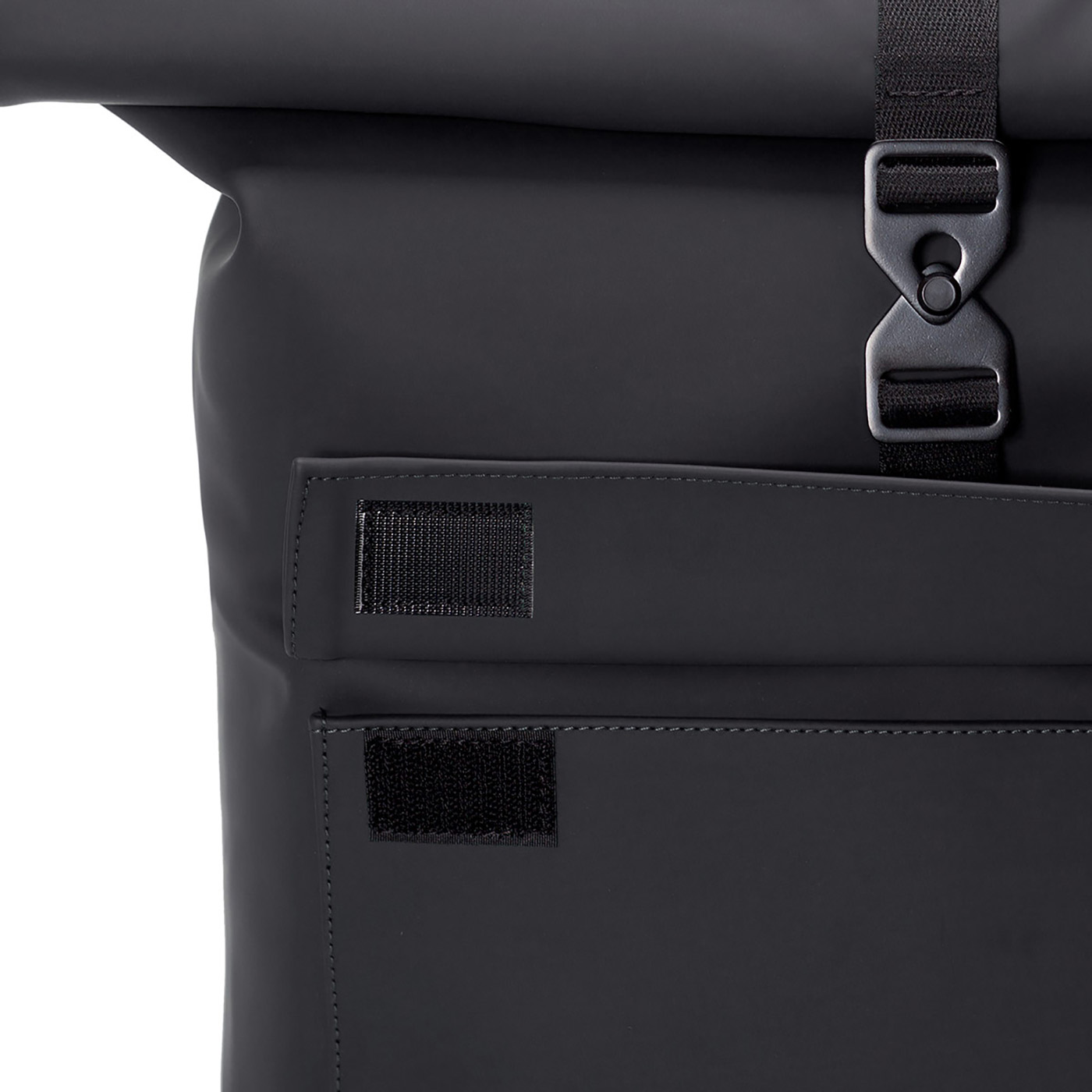 3640911870-07