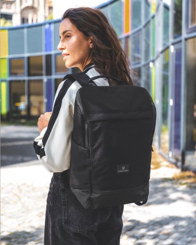 HW26 KTG Kachel Damen Laptoprucksack