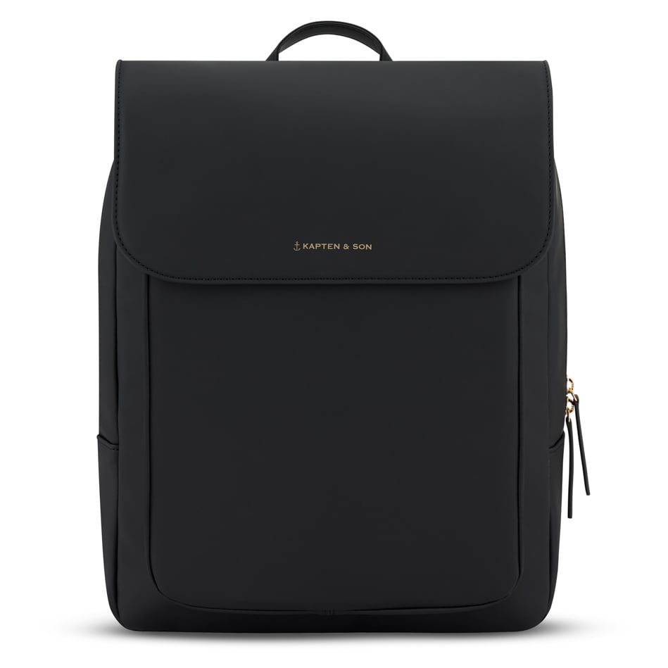 Kapten & Son Rucksack Tromso all black, schwarz aus Kunstleder,