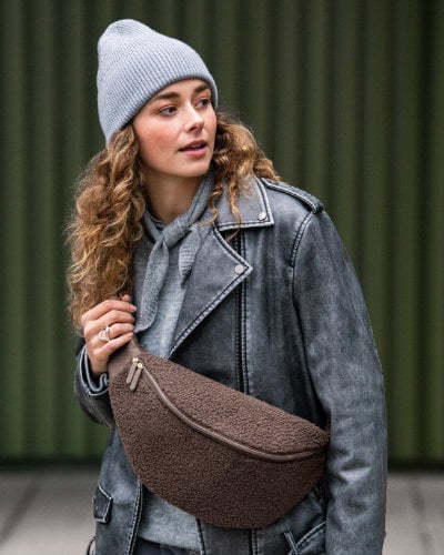 HW26 KTG Kachel Start Bauchtasche
