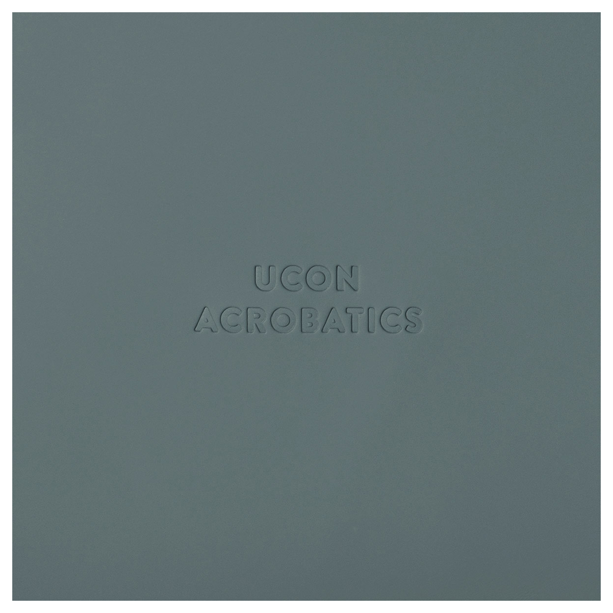 3643701920-12
